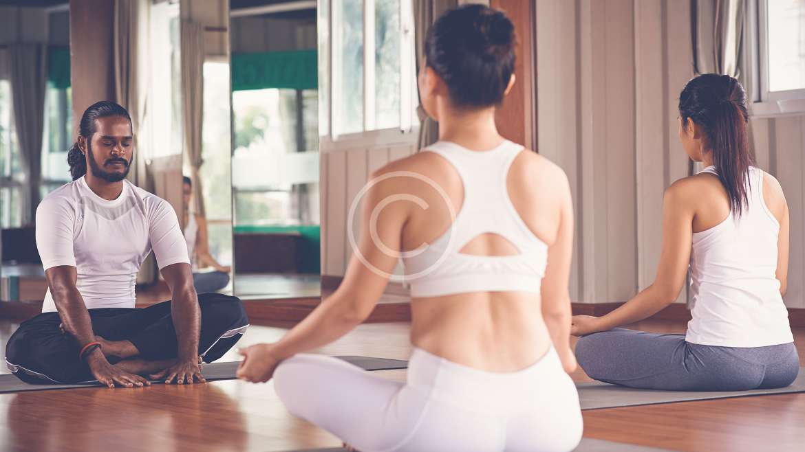 5 raisons de vous mettre au Yoga